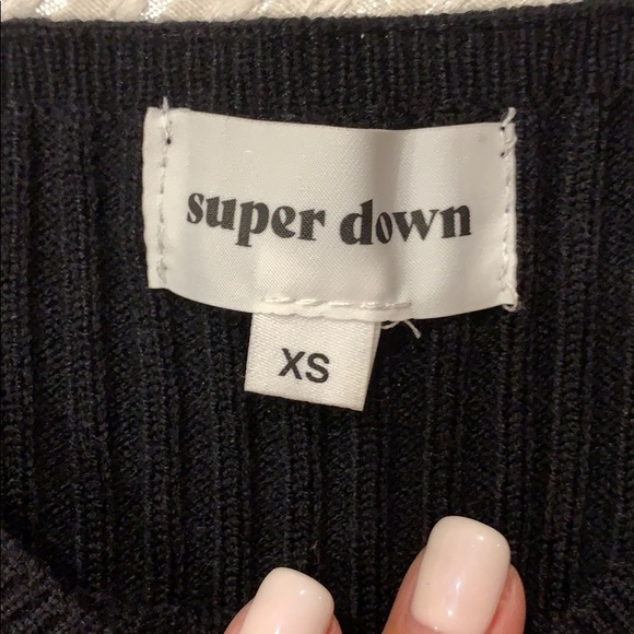 Asymmetrical Top- superdown - Picture 3 of 3